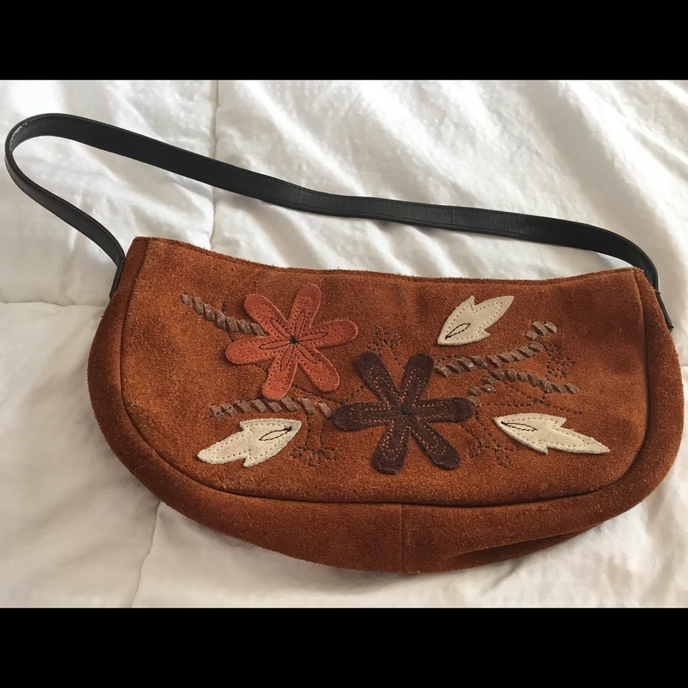 100% genuine suede amber colored hippie style shoulder bag. Amber Cognac color